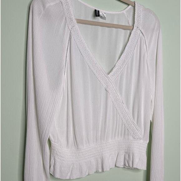 H&M Tops - H&M White Divided Embroidered Top Size 12